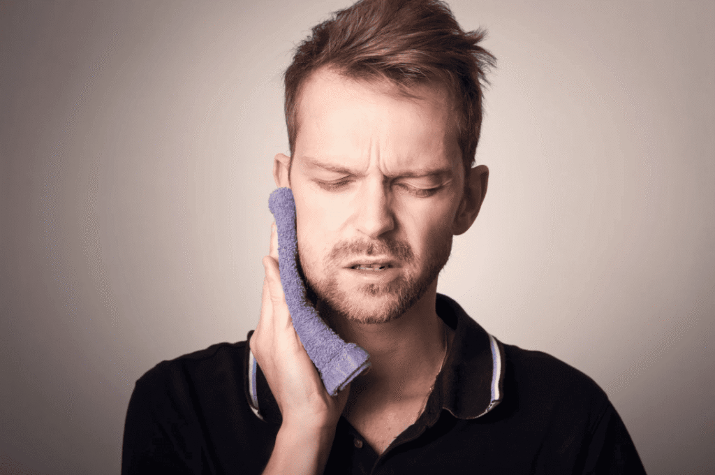 Causes of Bruxism (Teeth Grinding) 磨牙的原因